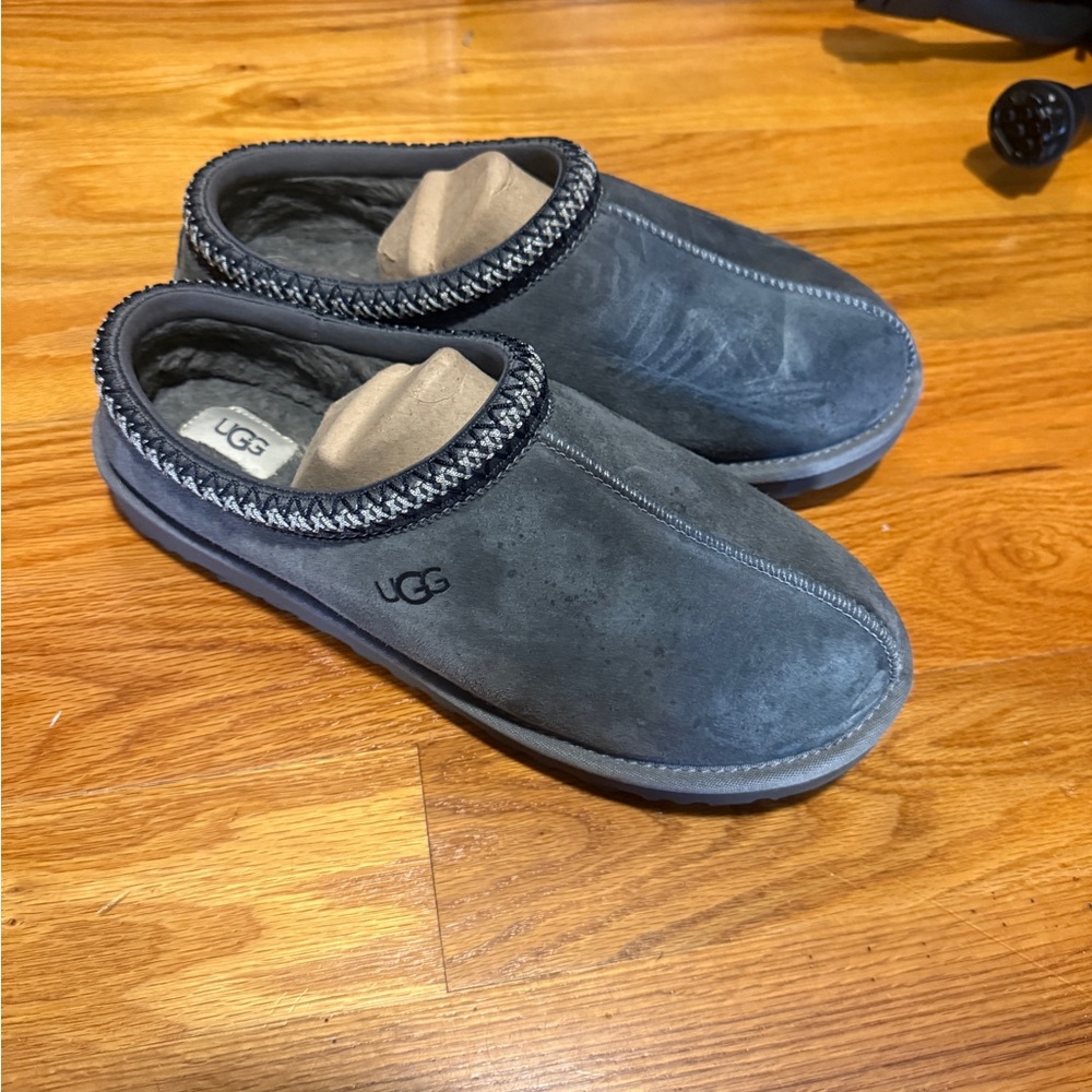 UGG Tasman Dark Grey